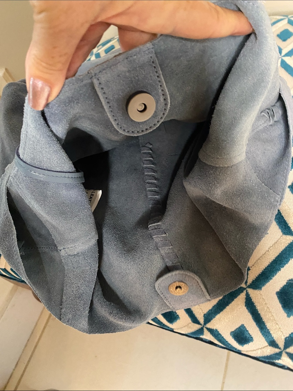 NWT! Haute Hippie Genuine Powder Blue Suede Slouchy Hobo W/ Detachable Small Bag - Picture 9 of 10
